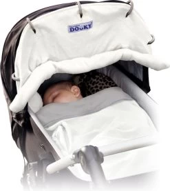 Dooky Universal Cover Zonnescherm Kinderwagen - Crème -Kinderwagens Winkel 1069x1200 3
