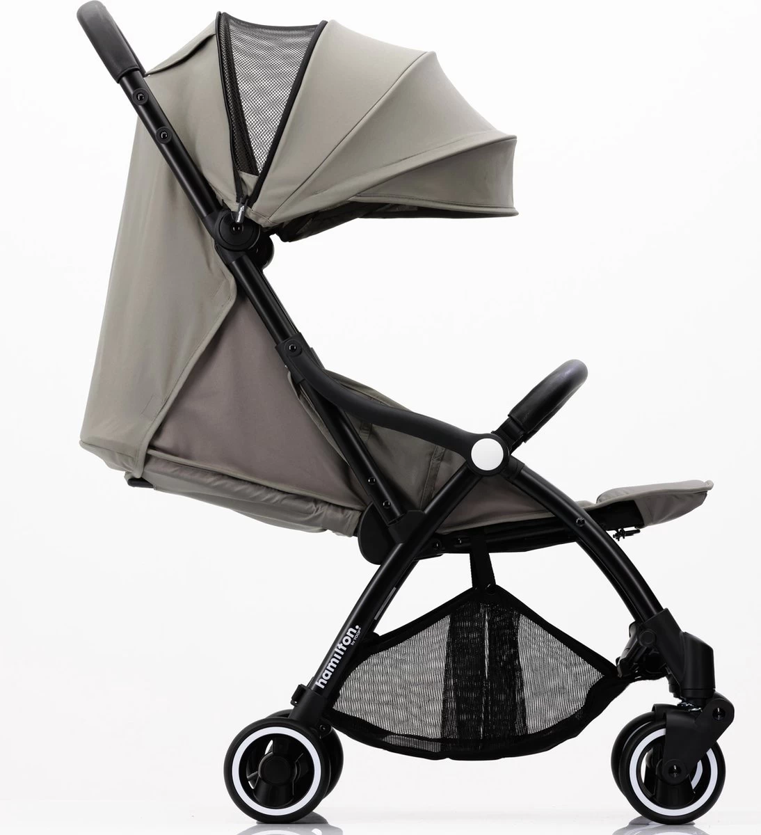 Hamilton By Yoop X1 Plus Buggy – Nieuw, Hoger, Uitgebreider 2023 Model – Premium Stroller Met One Hand Folding Technologie – Grijs – Lichte, Verstelbare En Wendbare Kinderwagen Met Vele Gemakken 14 Hamilton By Yoop X1 Plus Buggy – Nieuw, Hoger, Uitgebreider 2023 Model – Premium Stroller Met One Hand Folding Technologie – Grijs – Lichte, Verstelbare En Wendbare Kinderwagen Met Vele Gemakken - Afbeelding 14