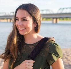 Merkloos Luxe Gordelhoes - Auto Gordelbeschermer - Gordelkussen - Zwart - 2 Stuks Gordelbeschermers -Kinderwagens Winkel 1200x1154