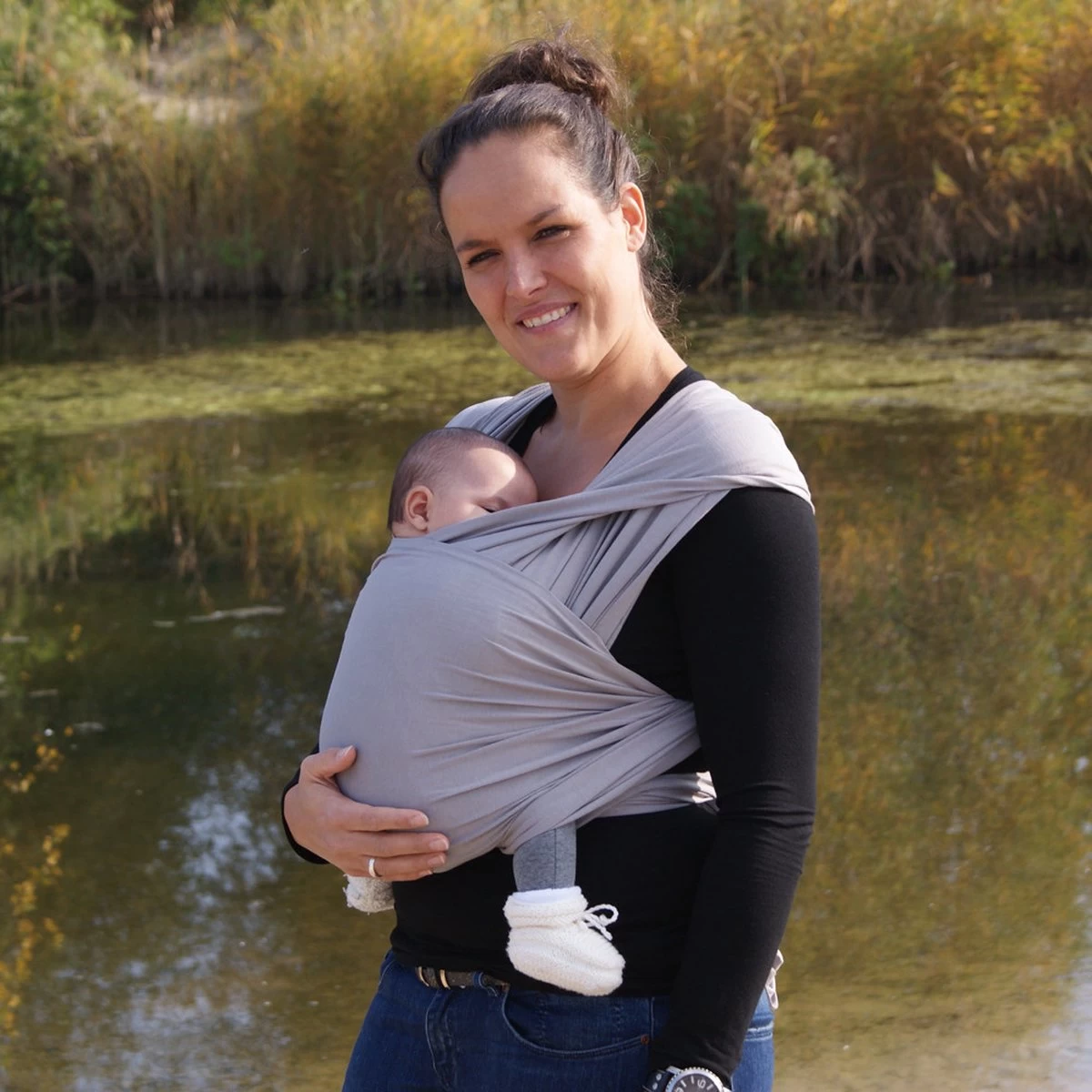 Smallvips Draagdoek Taupe - Rekbare Draagdoek Van Bamboo - Heerlijk Zacht En Koel - Ergonomisch Dragen 9 Smallvips Draagdoek Taupe - Rekbare Draagdoek Van Bamboo - Heerlijk Zacht En Koel - Ergonomisch Dragen - Afbeelding 9