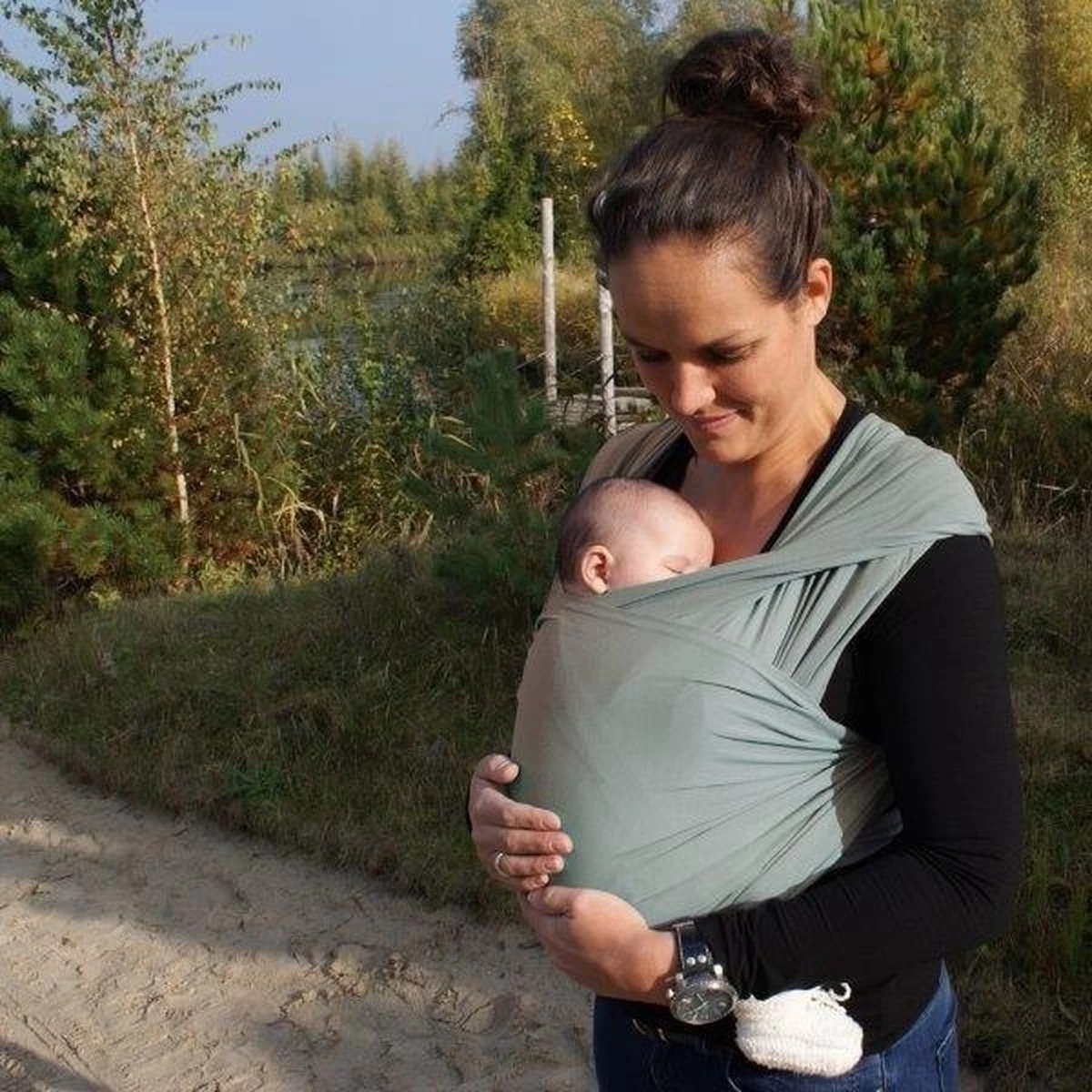 Smallvips Draagdoek Taupe - Rekbare Draagdoek Van Bamboo - Heerlijk Zacht En Koel - Ergonomisch Dragen 10 Smallvips Draagdoek Taupe - Rekbare Draagdoek Van Bamboo - Heerlijk Zacht En Koel - Ergonomisch Dragen - Afbeelding 10