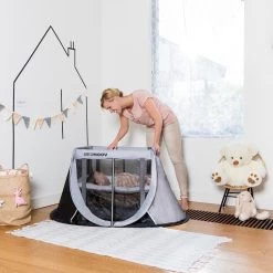AeroMoov Instant Travel Cot Reisbed - Grey Rock -Kinderwagens Winkel 1200x1200 1631