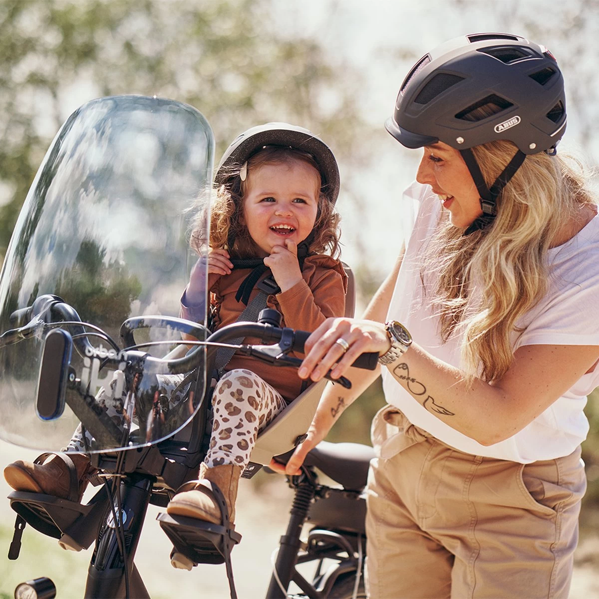 Urban Iki Fietsstoeltje Voor - Inaho Beige/ Bincho Black 3 Urban Iki Fietsstoeltje Voor - Inaho Beige/ Bincho Black - Afbeelding 3