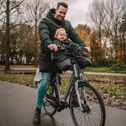 Deryan Bike-a-way Fietsstoeltje Voor - Fiets Regenhoes - Warme Jas En Windbreaker + Regenponcho - Bobike & Yepp -Kinderwagens Winkel 1200x1200 1816