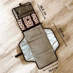 BabyBird - Verschoonmatje Leopard - Waterbestendig -Kinderwagens Winkel 1200x1200 2341