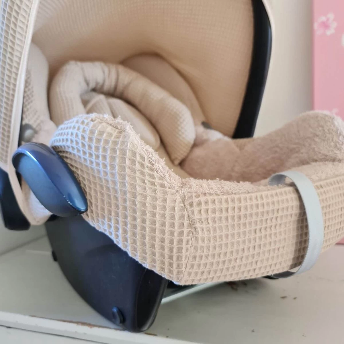 Wazzhappening - Maxi Cosi Hoes Set Bobbie - Karamel - Wafel - Badstof - Autostoelhoes 4 Wazzhappening - Maxi Cosi Hoes Set Bobbie - Karamel - Wafel - Badstof - Autostoelhoes - Afbeelding 4