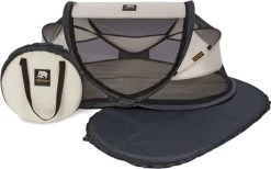 Deryan Baby Luxe Campingbedje – Inclusief Zelfopblaasbare Matras - Cream -Kinderwagens Winkel 1200x747