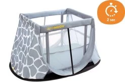 AeroMoov Instant Travel Cot Reisbed - Giraph Sky -Kinderwagens Winkel 1200x790 2