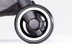 Hamilton By Yoop X1 Plus Buggy – Nieuw, Hoger, Uitgebreider 2023 Model – Premium Stroller Met One Hand Folding Technologie – Grijs – Lichte, Verstelbare En Wendbare Kinderwagen Met Vele Gemakken -Kinderwagens Winkel 1200x799 6