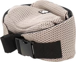 Dooky Ergonomische Draagzak Urban Comfort Beige Desert -Kinderwagens Winkel 1200x986 2