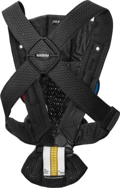 BabyBjörn Draagzak Mini - 3D Mesh - Zwart -Kinderwagens Winkel 768x1200 7