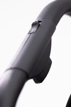 Hamilton By Yoop X1 Plus Buggy – Nieuw, Hoger, Uitgebreider 2023 Model – Premium Stroller Met One Hand Folding Technologie – Grijs – Lichte, Verstelbare En Wendbare Kinderwagen Met Vele Gemakken -Kinderwagens Winkel 800x1200 13