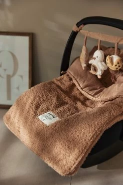 Jollein Voetenzak Voor Autstoel & Kinderwagen Boucle - Biscuit 12 Jollein Voetenzak Voor Autstoel & Kinderwagen Boucle - Biscuit -Kinderwagens Winkel 800x1200 138