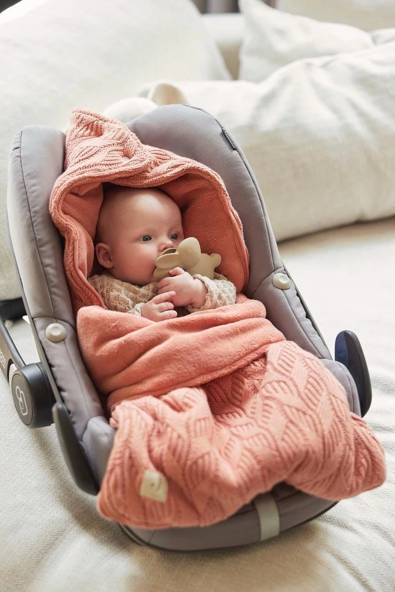 Jollein Voetenzak Voor Autostoel & Kinderwagen - Spring Knit - Rosewood 7 Jollein Voetenzak Voor Autostoel & Kinderwagen - Spring Knit - Rosewood - Afbeelding 7