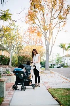 Joovy Caboose Graphite Stand On Tandem Buggy - Zwart - Duo Buggy - Dubbele Buggy -Kinderwagens Winkel 800x1200 23