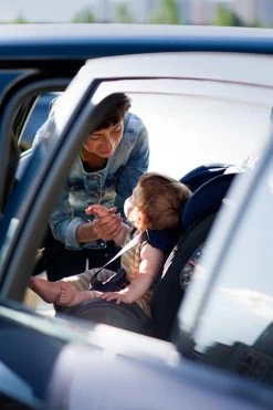 MUNDO 0-36 KG ISOFIX - 360 Graden Draaibaar Zwart -Kinderwagens Winkel 800x1200 62