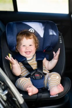 MUNDO 0-36 KG ISOFIX - 360 Graden Draaibaar Zwart -Kinderwagens Winkel 800x1200 63