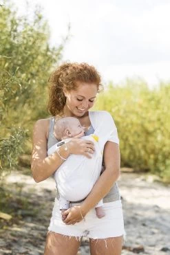 Minimonkey Mini Sling Wit - Klein En Fijn -Kinderwagens Winkel 800x1200 98