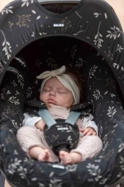 Dooky Seat Cover 0+ Autostoelhoes - Romantic Leaves Beige 11 Dooky Seat Cover 0+ Autostoelhoes - Romantic Leaves Beige -Kinderwagens Winkel 801x1200 1