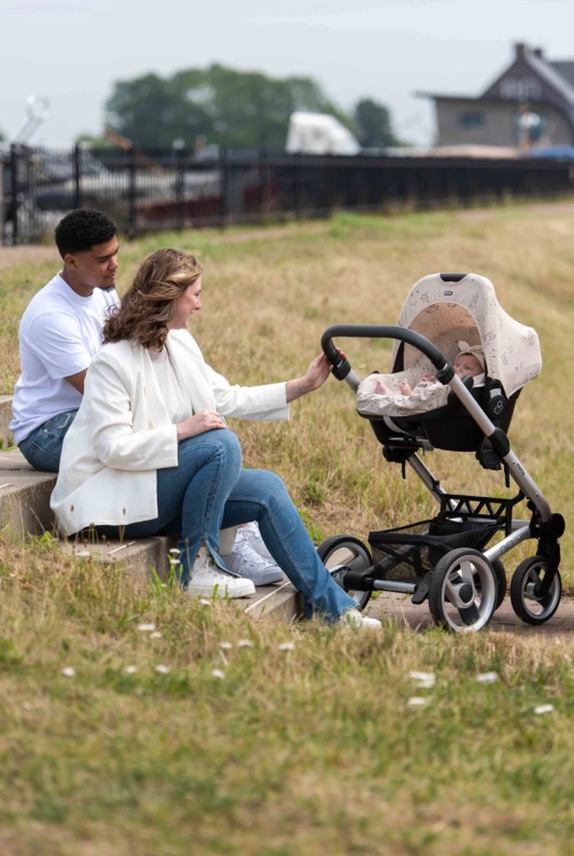 Dooky Seat Cover 0+ Autostoelhoes - Romantic Leaves Black 4 Dooky Seat Cover 0+ Autostoelhoes - Romantic Leaves Black - Afbeelding 4