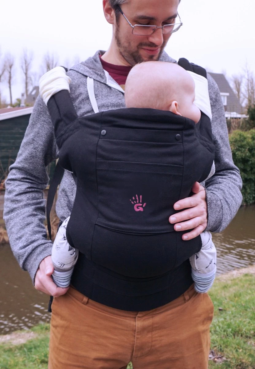 Praktische Draagzak Baby - Zwart - Babydrager - Buikdrager En Rugdrager - Opbergtas Inbegrepen 9 Praktische Draagzak Baby - Zwart - Babydrager - Buikdrager En Rugdrager - Opbergtas Inbegrepen - Afbeelding 9