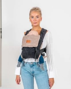 ByKay - Winter Voering - In Je Draagzak - Teddy Inlay - Taupe - Oragnic -Kinderwagens Winkel 960x1200 33